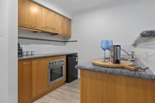 Cityscape on Mounts Bay - Perth - 4