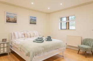 Catch Pot Nursery - 9