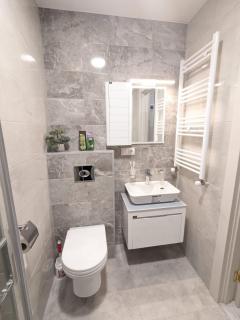 Premium Apartment Near Tbilisi Central and Metro - 4