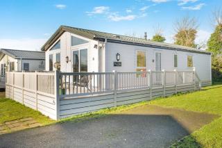 3 Bed in Burgh Castle Great Yarmouth oc-f34452 - 0