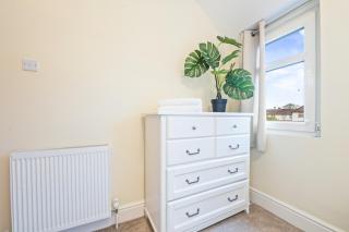 3 Bedroom Home - Sleeps 6 - Free Parking - York - 1