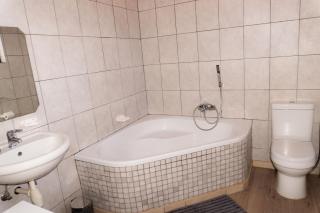 Sunrise Cove Self Catering - 9