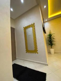 Apartment for Rent in Marrakesh 1st Floor, 2 Bedrooms - 8