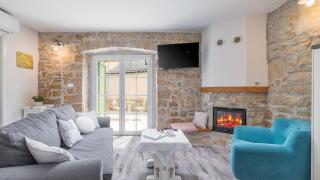 Rustic villa Nonni with outdoor pool in Visnjan - 6