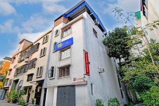 FabHotel Rajdanga Retreat - 8