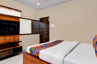 FabHotel Rajdanga Retreat - 5