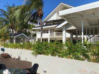 Villa del Mare - Waterfront Villa - 0