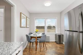 Modern & Pet Friendly in Kenny – Unit 2 - 9