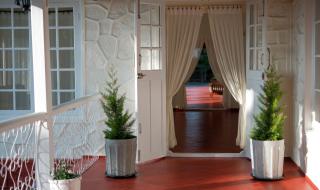 The Hundred House by Kisah Stays - Wayanad Colonial Estate Bungalow - 6