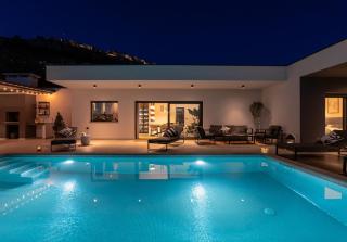 NEW! Villa Bella Ciao: A Stylish 3-Bedroom Retreat with Spectacular Split and Sea Views - 0