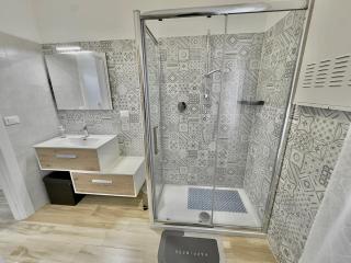 Centralissimo sul mare - 2 camere e 2 bagni - 6 posti letto - 6