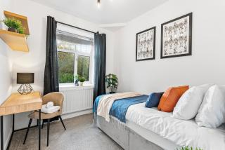 The Bakewell Hideaway - Pets & Hot Tub Included - 5