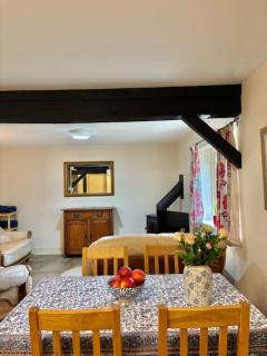 The Farmyard at Doddington - 5