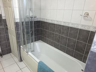 4 Bedroom House, Westhill by Lains Lettings - 4