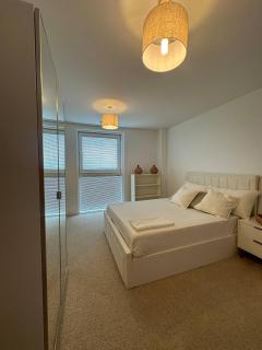 En-suite QueenRoom with Parking and gym inRoyal Dock Excel E16 - 7