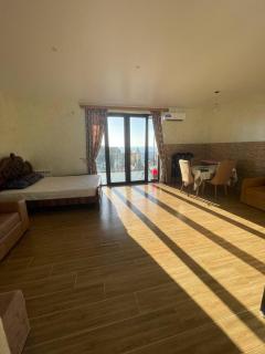 Квартира с большим балконом на море - 2