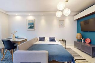 Modern Living Apartment With Garden and Parking - 2