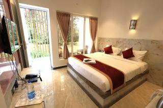 Ozone Hill Resorts - 8