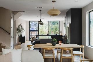 Zen Haus East Austin Spa Retreat Pool Sauna Gym - 3