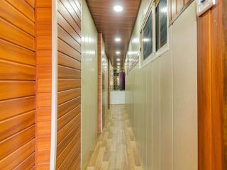 Hotel O Ulhasnagar Railway Junction Formerly Garden Inn - 6