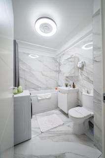 Luxury Apartments Near Palas Mall Iasi City - 9