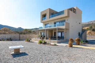 Aquamarine Luxury Suites - Stegna - 9