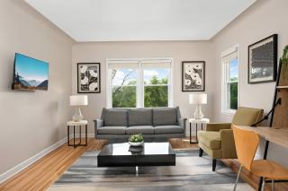 Modern & Pet Friendly in Kenny – Unit 3 - 8