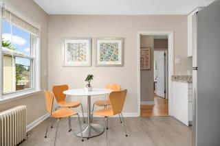 Modern & Pet Friendly in Kenny – Unit 3 - 2