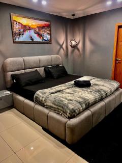 1 BHK The Grey Nest Pool & Sauna - 9