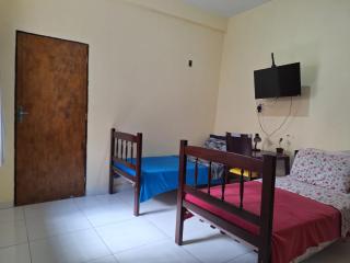 Suíte perto do Centro e de Praias - 1