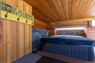 Elk River Estate by Fernie Central Reservations - 6