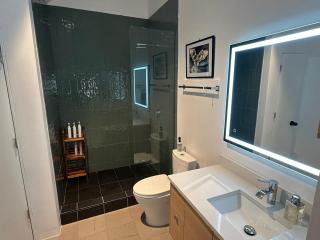 Cozy King Suite w/Coffee Bar + Walkable to Mass St - 7