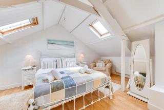 2 Bed in Dartmouth oc-bc40 - 1