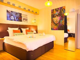 Marais, Sainte-croix Bretonnerie - 6 places - Paris - 4