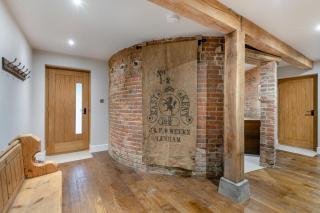 3 Bed in Grafty Green oc-e31005 - 5