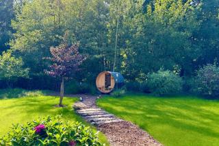 Fachwerkhaus am See mit Fass-Sauna im Münsterland - 5