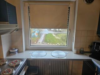 Gemütliche 2-Zimmer-Ferienwohnung mit Wohnzimmer, Dusche & Küche, Schlafzimmer - 8