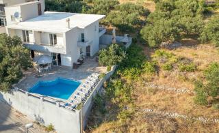 Villa KRISTINA in Makarska with private pool, BBQ - 7