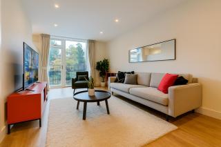 1600ft 2Bed 3Bath near Battersea Power Station, Private Gated & AC, 1000MB Fast Internet speed - 0