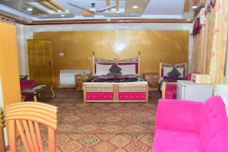 Hotel Ambassador - 8