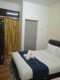 Netasha Holiday INN - 5