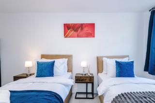 Pearl Reside - Manchester - 7