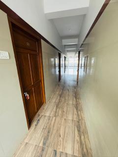 Hotel Anbu Airport - 8