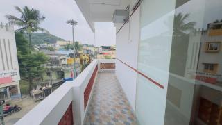 Hotel Anbu Airport - 4