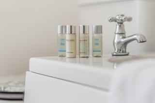 City Cottage - Free Parking - City Hospital - Midland Metropolitan University Hospital - 9