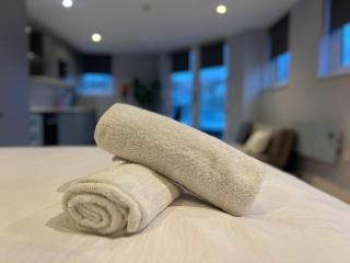 Studio Flat 1BR By Charles Richardson ltd Short Lets & Serviced Accommodation With Free WiFi Couldson - 6