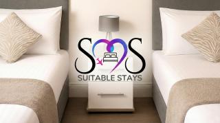 Spacious Beachside 3BR Retreat Perfect for Families & Groups - 0