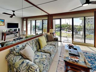 Kihei Akahi D-105 - 1