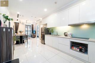 Landmark 81 Luxe Skyline Residence - 2