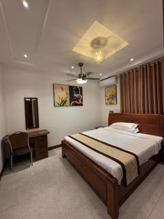 Kingsbridge Apartments - 4